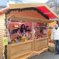 Projekt Weihnachtsmarkt 2011 1