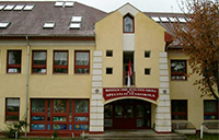 Montagh-Imre-Schule in Esztergom / Ungarn